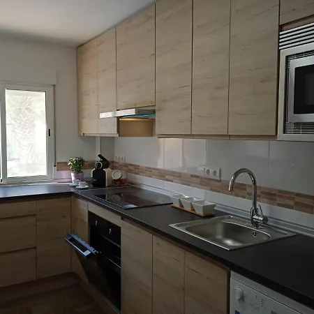 Villa Doree 587 *